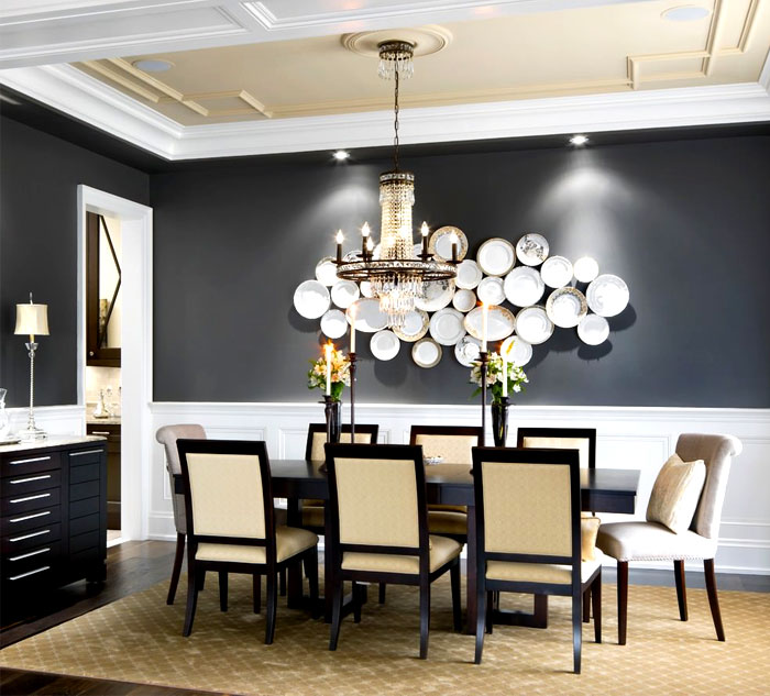 How to decorate a dining room wall